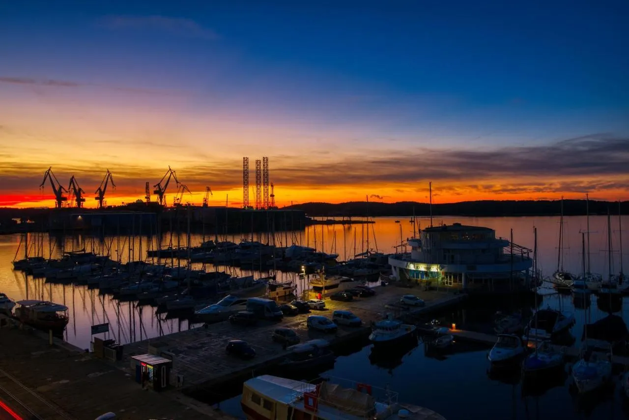 Studio Apartment Harbour Pula Kroatien